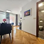 Apartamento Paolo By The Znjan *